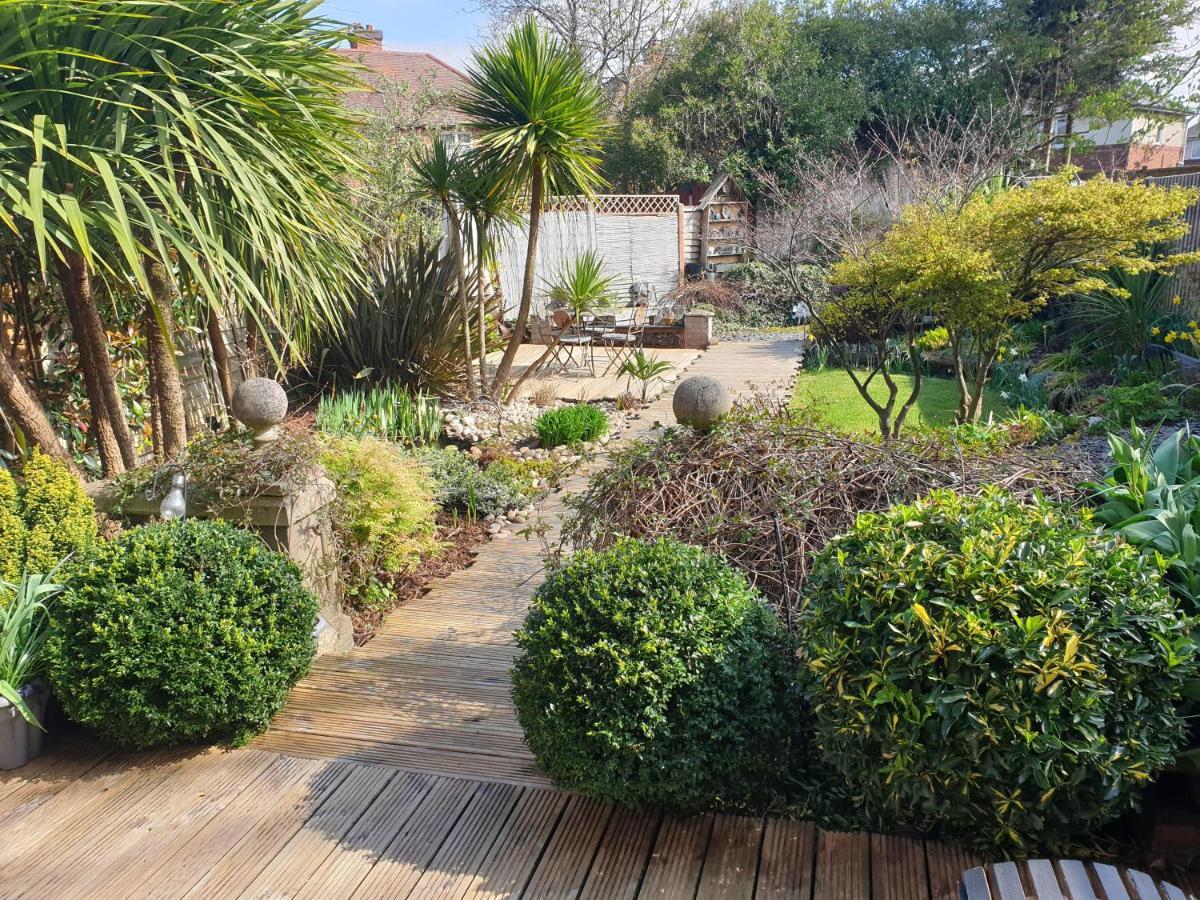 Tropical Garden Oasis Rooms Birmingham Extérieur photo